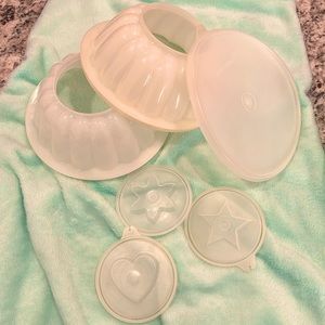 Vintage Tupperware Jello Mold with 2 molds and 3 toppers.